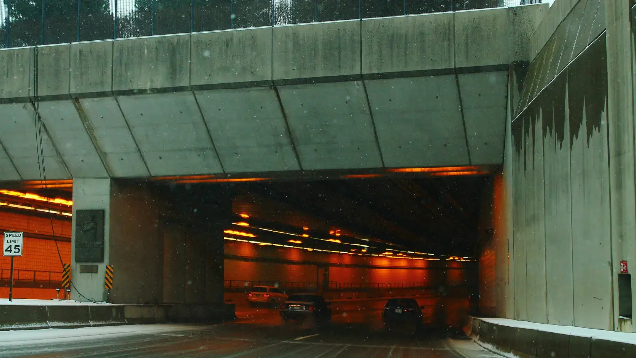 Drive RV Through Boston’s Tunnels